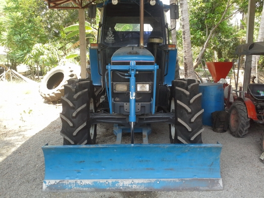 ขายฟอดร์ 6640 สองเพานิวฮอแลนผานหน้าหางเจ็ดเอกสารอินวอยแอเย็นสภาพพร้อมใช้