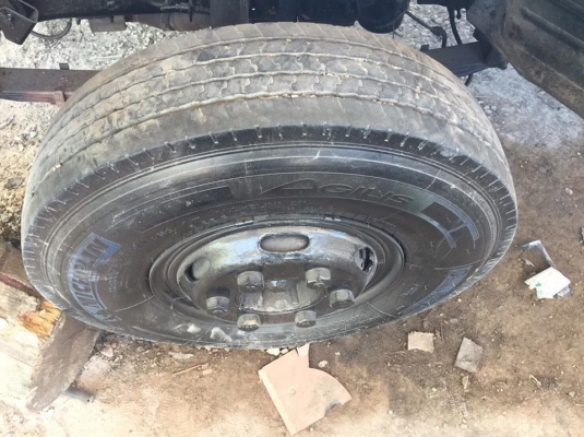 6 ล้อท้ายลาด 120 แรง(เดิม115) ลงเล่มแล้ว ภาษีปี 60 รถสภาพดี สวย เล่มทะเบียนพร้อม