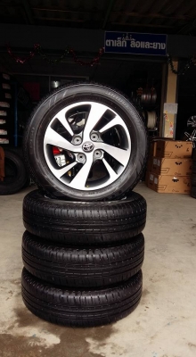 ขายล้อแม็กป้ายแดง avanza 15" ยางปี16 สนใจติดต่อ ตาเล็ก ล้อและยางครับ 081-3747940