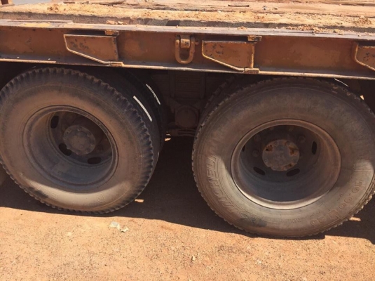 12 ล้อท้ายลาดหัวโปรเฟีย 315 แรง HINO TC302 เครื่อง po9c  เล่มพร้อม ภาษีไม่ขาด