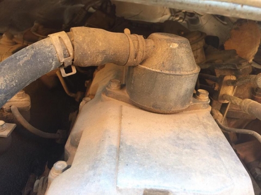 12 ล้อท้ายลาดหัวโปรเฟีย 315 แรง HINO TC302 เครื่อง po9c  เล่มพร้อม ภาษีไม่ขาด