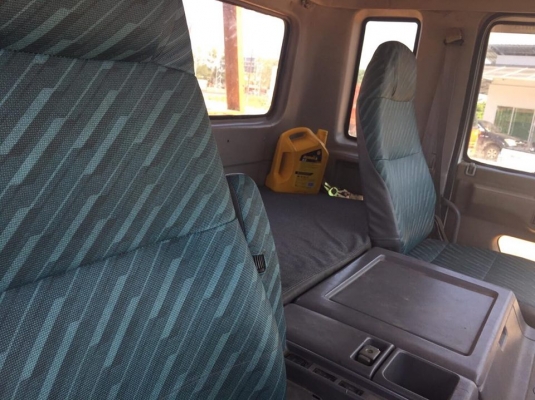 12 ล้อท้ายลาดหัวโปรเฟีย 315 แรง HINO TC302 เครื่อง po9c  เล่มพร้อม ภาษีไม่ขาด