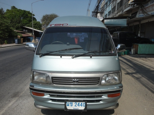 ขายรถตู้ toyota หลังคาสูง รถปี 1999 เครื่องดีเซล2800