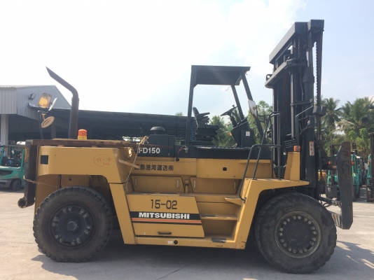 ขายรถ MITSUBISHI ขนาด 15 ตัน  น้ำมันดีเซล  เกียร์ ออโต้ รับประกัน3 เดือน