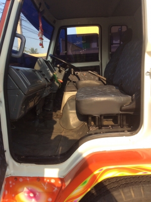 ISUZU ROCKY 6ล้อ(ดั๊มเกษตร) รถห้างแท้ ยาว 5.4 ม. รถเดิมๆ วิ่ง 42,&times;&times;&times; (ป้ายแดงใช้งานในสนามบิน) ยางดีทุกเส้น เครื่องดี ครัทซีสวยจัด รถเดิมๆ บางๆ สด สวย สภาพพร้อมใช้งาน ขาย 620,000 บาท ศุภากร 081-1903107, 081-4252943