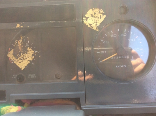 ISUZU ROCKY 6ล้อ(ดั๊มเกษตร) รถห้างแท้ ยาว 5.4 ม. รถเดิมๆ วิ่ง 42,&times;&times;&times; (ป้ายแดงใช้งานในสนามบิน) ยางดีทุกเส้น เครื่องดี ครัทซีสวยจัด รถเดิมๆ บางๆ สด สวย สภาพพร้อมใช้งาน ขาย 620,000 บาท ศุภากร 081-1903107, 081-4252943