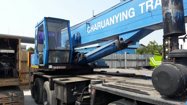 เครน45 ตัน12ล้อนิสสัน