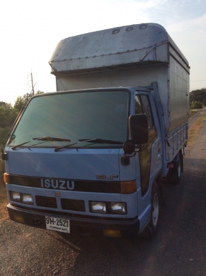 ISUZU NPR 4ล้อ  เครื่อง 88แรง กระจกไฟฟ้า พวงมาลัยพาวเวอร์ แอร์เย็น สภาพพร้อมใช้งาน ขาย 245,000 บาท ศุภากร 081-1903107 , 081-4252943