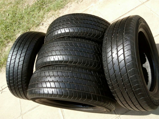 185/60R15 DUNLOP SP SPORT 2030 ปี13 ชุด 4 เส้น ไม่มีปะ tel.081-427-3941 ไอดีไลน์ 0814273941 185/60R15 DUNLOP SP SPORT 2030 ปี13 ชุด 4 เส้น ไม่มีปะ tel.081-427-3941 ไอดีไลน์ 0814273941