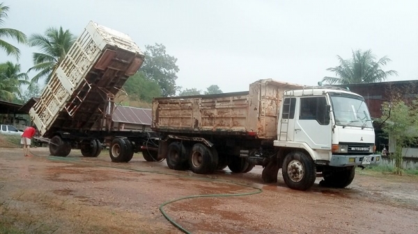 ด่วน!!!! 200,000ขาย ลูกพ่วงดั้ม 2 คาน ช.ทวีขอนแก่น ปี41 คัสซีใหญ่14นิ้ว