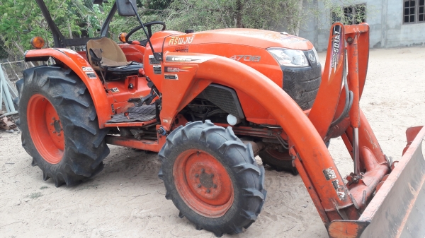 ขายตามสภาพ รถไถคูโบต้า 47 แรง