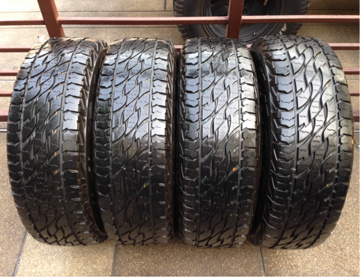 ยาง All Bridgestone 265 70 17 ปลายปี14 ดอกเต็ม ใช้ยาว ไม่มีปะ ราคาไม่แพง ยาง All Bridgestone 265 70 17 ปลายปี14 ดอกเต็ม ใช้ยาว ไม่มีปะ ราคาไม่แพง