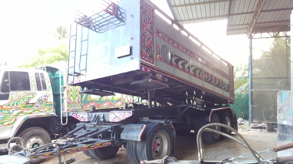 ขายหางพ่วง3เพลาดั้มรถปีกว่ายาง90\%เล่มพร้อมโอนยาว6.80 ม.