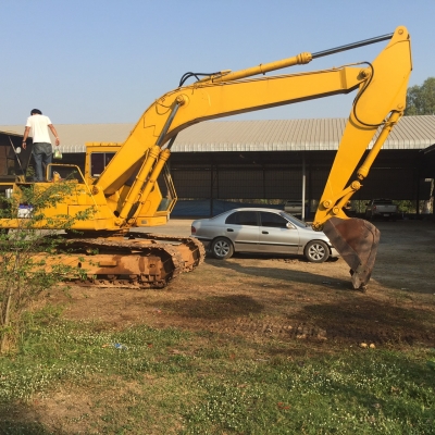 รถแบคโค KATO 200 เครื่องMITSU 6D16 ปั้มK3V เอวแน่นโซ่ใหม่ รถสวยพร้อมใช้ รถแบคโค KATO 200 เครื่องMITSU 6D16 ปั้มK3V เอวแน่นโซ่ใหม่ รถสวยพร้อมใช้