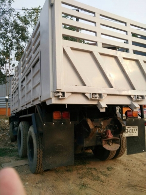 ขายรถบรรทุก ISUZU เครื่อง270 แรง ปี 45 กระบะดัมพ์สามมิตรเปลี่ยนแผงข้าง มีระบบลากพ่วง รถพร้อมใช้งาน