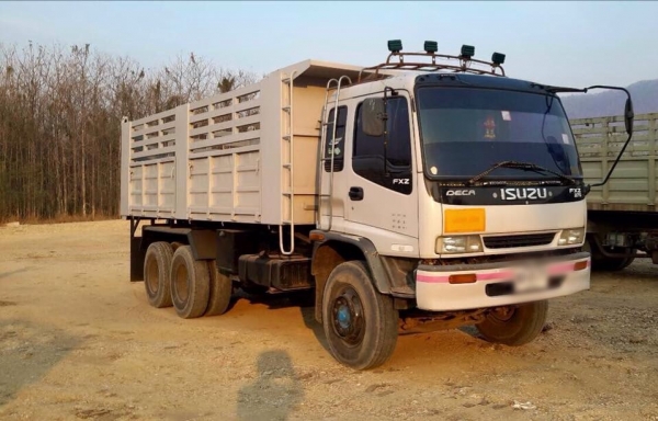 ขายรถบรรทุก ISUZU เครื่อง270 แรง ปี 45 กระบะดัมพ์สามมิตรเปลี่ยนแผงข้าง มีระบบลากพ่วง รถพร้อมใช้งาน