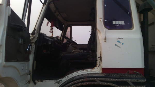 ด่วน ขายรถบรรทุก 10 ล้อ MITSUBISHI  2 เพลา รถดัมพ์ เครื่อง 165  แรงม้า มีเกียร์พิเศษ แรงๆ สภาพดี ราคาถูก ทะเบียนพร้อมโอน สนใจติดต่อเจ้าของโดยตรงเลยครับที่เบอร์ 0801584860 หรือ 0613480934