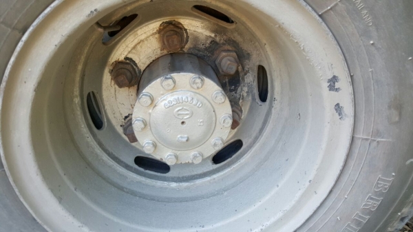 รถฮีโน่ 6 ล้อดั้ม FC4J 150 แรงม้า. ปี 49.  ( รถวิ่ง 25x,xxx กม. )    สนใจติดต่อ  081 - 6079515