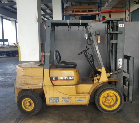ขาย Forklift CAT มือ 2 นำเข้า DP30 ดีเซล 3 ตัน เสา 4.3 เมตร 3 Stage Mast + Side Shift งา 1.2 เมตร