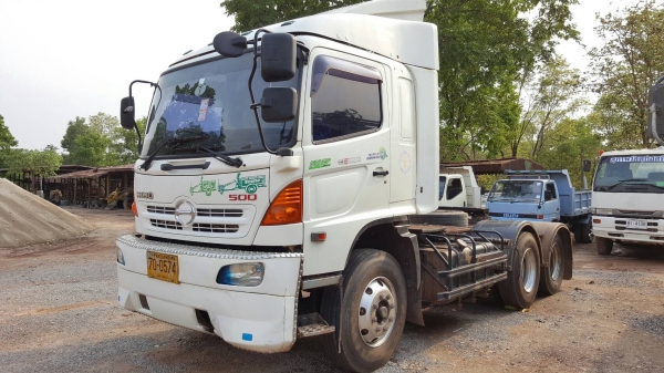 ขาย 10 ล้อ หัวลาก HINO FM2PKLA ปี 53 เครื่องยนต์ 380 แรงม้า เกียร์เดิม ช่วงล่างคัสซีสวย ราคาคุยกันได้ครับ