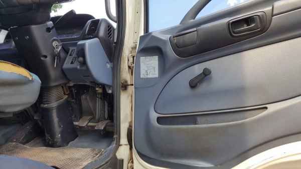 ขาย 10 ล้อ หัวลาก HINO FM2PKLA ปี 53 เครื่องยนต์ 380 แรงม้า เกียร์เดิม ช่วงล่างคัสซีสวย ราคาคุยกันได้ครับ ขาย 10 ล้อ หัวลาก HINO FM2PKLA ปี 53 เครื่องยนต์ 380 แรงม้า เกียร์เดิม ช่วงล่างคัสซีสวย ราคาคุยกันได้ครับ