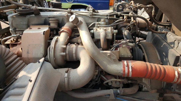 ขาย 10 ล้อ หัวลาก HINO FM2PKLA ปี 53 เครื่องยนต์ 380 แรงม้า เกียร์เดิม ช่วงล่างคัสซีสวย ราคาคุยกันได้ครับ ขาย 10 ล้อ หัวลาก HINO FM2PKLA ปี 53 เครื่องยนต์ 380 แรงม้า เกียร์เดิม ช่วงล่างคัสซีสวย ราคาคุยกันได้ครับ