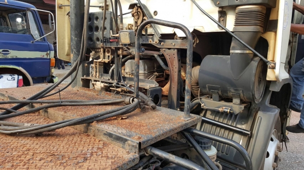 ขาย 10 ล้อ หัวลาก HINO FM2PKLA ปี 53 พร้อมหางเทนเลอร์ 3 เพลา ยาว 12.50 เมตร เครื่องยนต์ 380 แรงม้า เกียร์เดิม ช่วงล่างคัสซีสวย ราคาคุยกันได้ครับ ขาย 10 ล้อ หัวลาก HINO FM2PKLA ปี 53 พร้อมหางเทนเลอร์ 3 เพลา ยาว 12.50 เมตร เครื่องยนต์ 380 แรงม้า เกียร์เดิม ช่วงล่างคัสซีสวย ราคาคุยกันได้ครับ