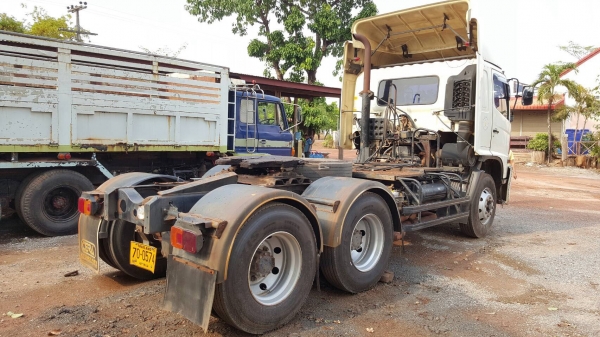 ขาย 10 ล้อ หัวลาก HINO FM2PKLA ปี 53 พร้อมหางเทนเลอร์ 3 เพลา ยาว 12.50 เมตร เครื่องยนต์ 380 แรงม้า เกียร์เดิม ช่วงล่างคัสซีสวย ราคาคุยกันได้ครับ ขาย 10 ล้อ หัวลาก HINO FM2PKLA ปี 53 พร้อมหางเทนเลอร์ 3 เพลา ยาว 12.50 เมตร เครื่องยนต์ 380 แรงม้า เกียร์เดิม ช่วงล่างคัสซีสวย ราคาคุยกันได้ครับ