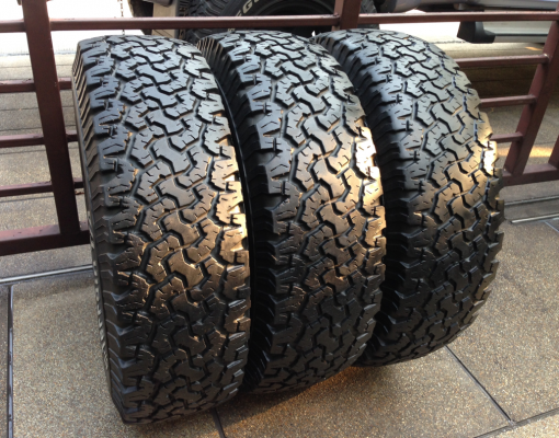 ยาง All BF Goodrich 30 9.5 R15 ปลายปี11 จำนวน 3เส้น ดอกเต็ม ไม่มีปะ ราคาไม่แพง