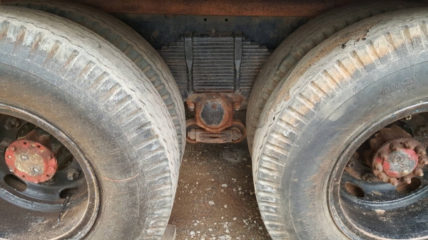 ขาย 10 ล้อดั้ม เพลาเดียว HINO KT925 เครื่อง HO7C 180 แรงม้า เกียร์ HO มีสโลว์กลาง เบรคทิฟฟี่ พวงมาลัยพาวเวอร์ แอร์เย็น ทะเบียนพร้อมโอนครับ ราคาคุยกันได้ ขาย 10 ล้อดั้ม เพลาเดียว HINO KT925 เครื่อง HO7C 180 แรงม้า เกียร์ HO มีสโลว์กลาง เบรคทิฟฟี่ พวงมาลัยพาวเวอร์ แอร์เย็น ทะเบียนพร้อมโอนครับ ราคาคุยกันได้