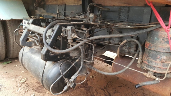 ขาย 10 ล้อดั้ม เพลาเดียว HINO KT925 เครื่อง HO7C 180 แรงม้า เกียร์ HO มีสโลว์กลาง เบรคทิฟฟี่ พวงมาลัยพาวเวอร์ แอร์เย็น ทะเบียนพร้อมโอนครับ ราคาคุยกันได้ ขาย 10 ล้อดั้ม เพลาเดียว HINO KT925 เครื่อง HO7C 180 แรงม้า เกียร์ HO มีสโลว์กลาง เบรคทิฟฟี่ พวงมาลัยพาวเวอร์ แอร์เย็น ทะเบียนพร้อมโอนครับ ราคาคุยกันได้