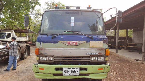 ขาย 10 ล้อดั้ม เพลาเดียว HINO KT925 เครื่อง HO7C 180 แรงม้า เกียร์ HO มีสโลว์กลาง เบรคทิฟฟี่ พวงมาลัยพาวเวอร์ แอร์เย็น ทะเบียนพร้อมโอนครับ ราคาคุยกันได้ ขาย 10 ล้อดั้ม เพลาเดียว HINO KT925 เครื่อง HO7C 180 แรงม้า เกียร์ HO มีสโลว์กลาง เบรคทิฟฟี่ พวงมาลัยพาวเวอร์ แอร์เย็น ทะเบียนพร้อมโอนครับ ราคาคุยกันได้