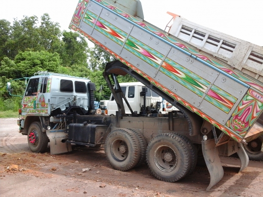 ขายด่วนอีซูซุ2เพลาดั้ม ขายด่วนอีซูซุ2เพลาดั้ม