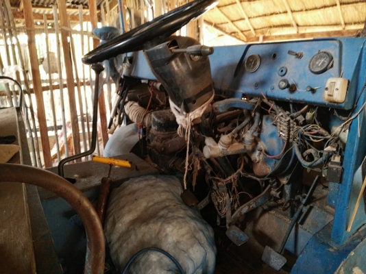 ขายรถนวดข้าว ทะเลทอง 6 ฟุต เครื่อง hino ec100