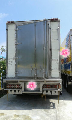 ขายรถบรรทุก 12 ล้อห้องเย็นตู้เปียก HINO PROFAI FN2KWB 325 แรงม้า ราคา 1250000