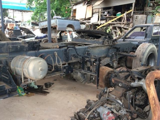 ขายหัวรถ/คัสซีสิบล้อ..สภาพเดิมๆค่ะ