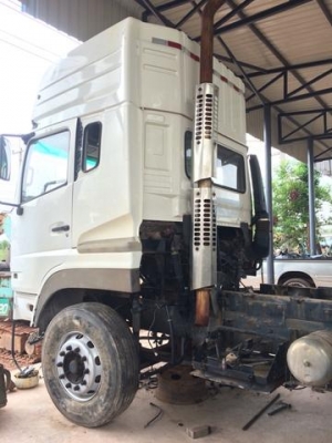 ขายหัวรถ/คัสซีสิบล้อ..สภาพเดิมๆค่ะ