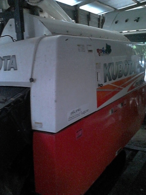 ขายตามสภาพรถเกียวอุ้ม 95ของคูโบตีาปี56 ทำงาน3000ชัวโมง ขายตามสภาพรถเกียวอุ้ม 95ของคูโบตีาปี56 ทำงาน3000ชัวโมง