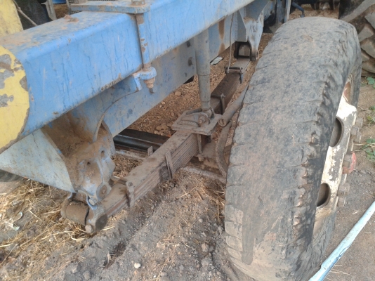 ขายคีบหลัง รถไถฟอร์ด อู่ช่างอั๋นไฮดรอลิค