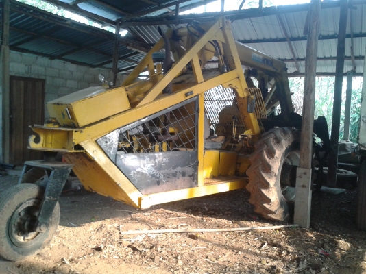 ขายคีบ เบลสามล้อ เครื่องดอร์ยสามสูบ รถสวยพร้อมใช้