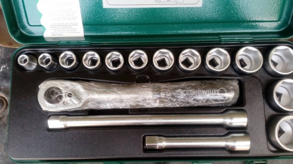 ขายชุดบ็อกเยอรมันขนาด4หุนMade in Germany. ระบบมิล