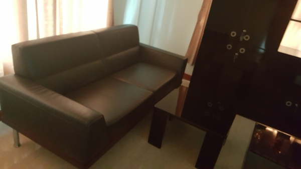 ขายโต็ะทำงานผู้บริหารครบชุด 80,000 บาท