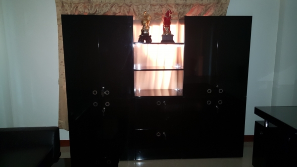 ขายโต็ะทำงานผู้บริหารครบชุด 80,000 บาท