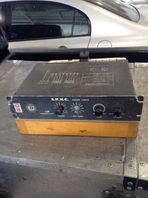 สปอร์ตไลน์ 14 ตัวขายตัวละ150 เหมาหมดแถมให้อีกสองตัว. และมีตัวคุมไฟพาร์ไม่รู้จะขายเท่าไหร่ดีอยากใด้เท่าไหร่ว่าราคามาใด้เลย เหมาหมดให้ราคาพิเศษครับ กทมปริมลทลนัดรับส่งกันใด้เลย