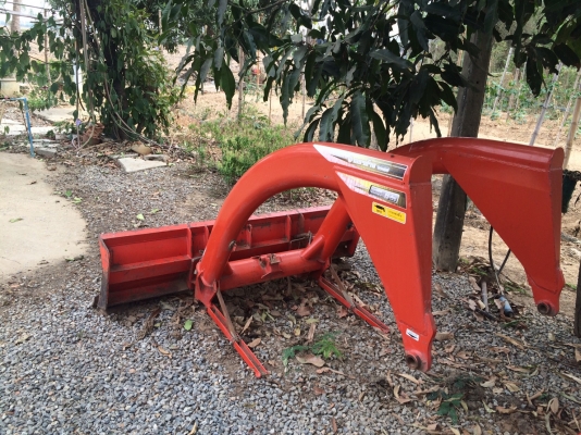 คูโบต้าL4708พร้อมใบมีดโรตารีอุปกรณ์2อย่างครบเลยครับ คูโบต้าL4708พร้อมใบมีดโรตารีอุปกรณ์2อย่างครบเลยครับ