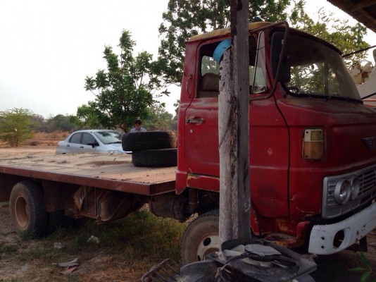 ขาย HINO  KM   คานFหลังF