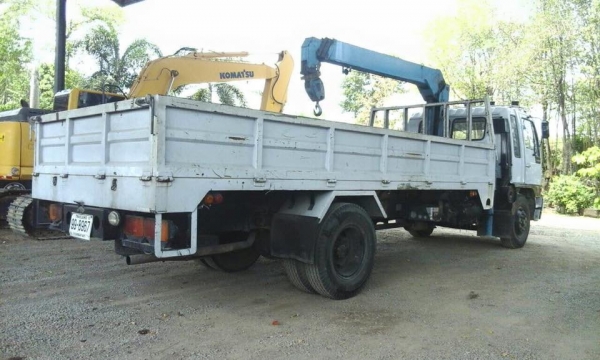 ขายรถหกล้อติดเครน HINO FF1J เครื่อง JO8C-210 แรง ปี 40 กระบะช่วงยาว 6.50 เมตร ยาง 9.00 ติดเครน tanado 3 ตัน 4 ปอก 3 ชัก ทะเบียนพร้อม