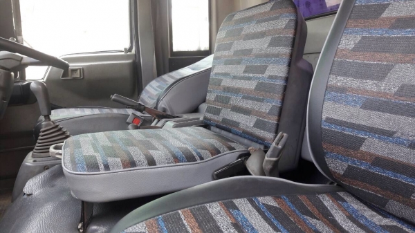 ขายรถบรรทุก Hino 3H เครื่อง 195 แรง 2 เพลา ปี 38 ดัมพ์สามมิตร ยางดี แอร์พร้อม ทะเบียนพร้อม ขายรถบรรทุก Hino 3H เครื่อง 195 แรง 2 เพลา ปี 38 ดัมพ์สามมิตร ยางดี แอร์พร้อม ทะเบียนพร้อม