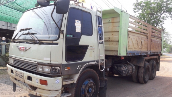 ขายรถบรรทุก Hino 3H เครื่อง 195 แรง 2 เพลา ปี 38 ดัมพ์สามมิตร ยางดี แอร์พร้อม ทะเบียนพร้อม ขายรถบรรทุก Hino 3H เครื่อง 195 แรง 2 เพลา ปี 38 ดัมพ์สามมิตร ยางดี แอร์พร้อม ทะเบียนพร้อม