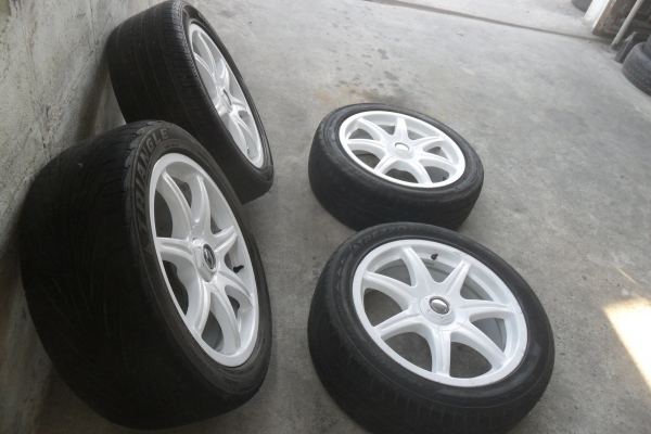 Lensoแท้ ขอบ17นิ้ว5รู100/114 พร้อมยาง สวยๆ 4 ล้อ ราคา 7500 บาท